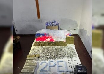 pm-apreende-mais-de-5-kg-de-drogas-em-favela-de-itapevi