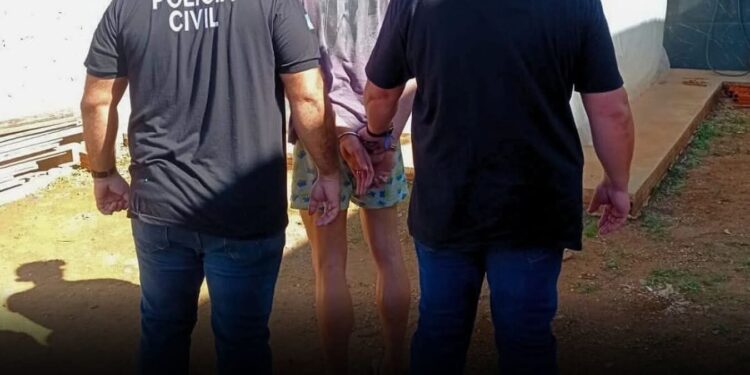 Foragido de SP por estupro é capturado em RO ao tentar se esconder em forro