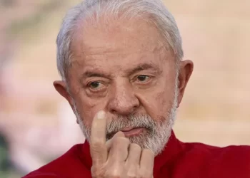 Lula se defende após falar que traficantes são vítimas: ‘Frase mal colocada’