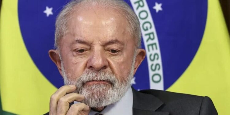 “Terra sem lei”: Lula fala sobre ações dos EUA na Venezuela e promete levar tema a Trump