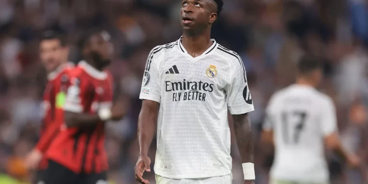 Vini Jr. explica confusão após vitória sobre o Barcelona: ‘clássico é assim’