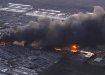 Acidente com avião da UPS deixa ao menos 7 mortos e 11 feridos