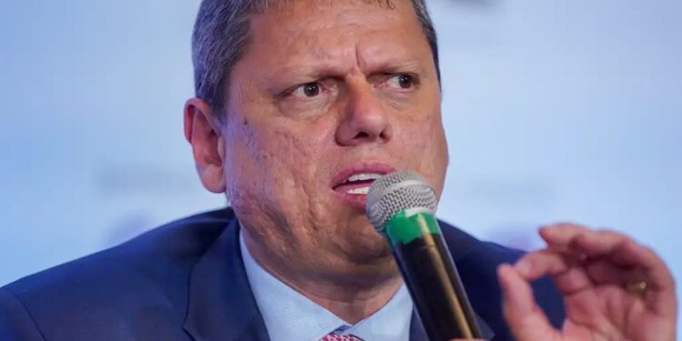 Tarcísio defende enquadrar facções como terrorismo ao comentar Projeto Antifacção