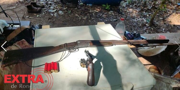 PF e Ibama realizam operação contra garimpo ilegal em terra indígena de Chupinguaia