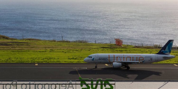 Aeroporto de Ponta Delgada vai ter obras de expansão e “mudar radicalmente” até 2030