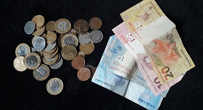 Senado aprova o projeto que isenta do IR quem ganha até R$ 5 mil por mês