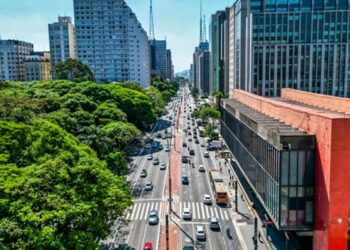 rodizio-de-veiculos-estara-suspenso-na-proxima-sexta-feira-(21)