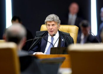 Fux usa expressão “passado negro” durante votação sobre racismo