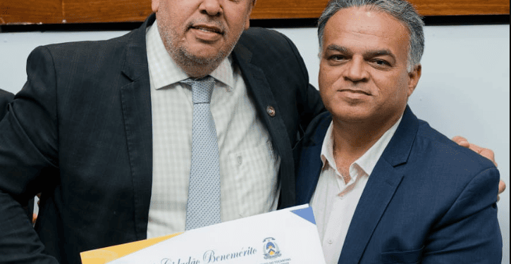 Aleto concede Título de Cidadão Benemérito Senador João Ribeiro ao pastor Claudemir Lopes
