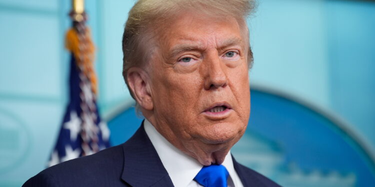 “Foi apenas uma chamada telefónica”. Trump confirma telefonema com Nicolás Maduro