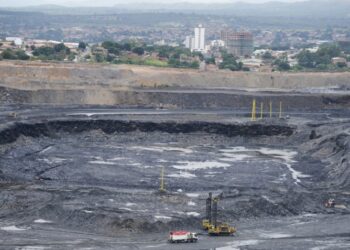 Estudo indica irregularidade em 37% dos processos de mineração no país