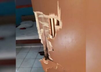 VIOLÊNCIA: PM arromba porta de motel e prende empresário que estaria ameaçando parceira