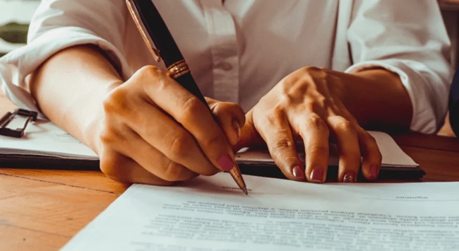 tj-mantem-decisao-de-juiz-de-cotia-e-anula-contrato-de-corretagem-por-mania-bipolar-de-cliente