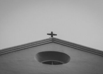 Inteligência francesa alerta que os cristãos são o principal alvo da jihad islâmica