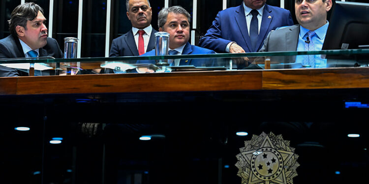 Congresso busca acordo para levar LDO ao Plenário na quinta