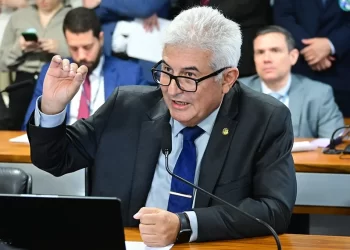 Avança proposta de criação de exame nacional obrigatório para médicos