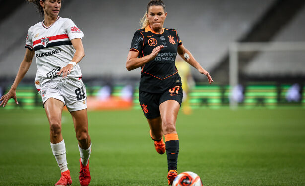 Corinthians chega à décima vitória em Majestosos eliminatórios e amplia vantagem sobre São Paulo