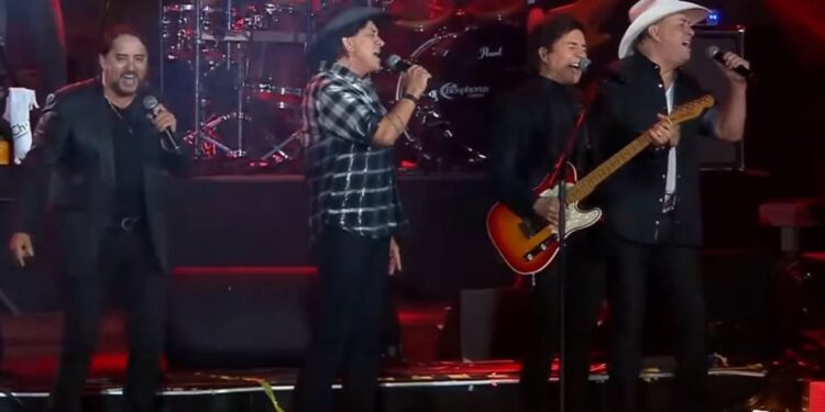 Cantor Mauri, irmão de Chitãozinho e Xororó, morre em acidente após show