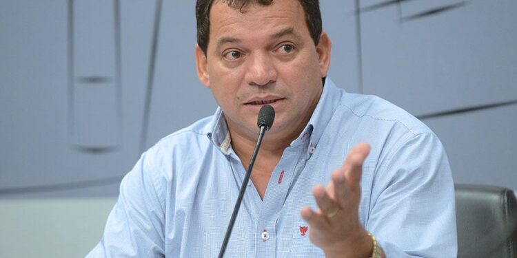 Araçatuba: vereador Batata vai presidir a CPI da Guarda