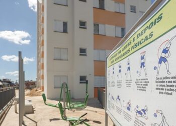 governo-de-sp-entrega-354-apartamentos-para-familias-de-areas-de-risco-em-carapicuiba