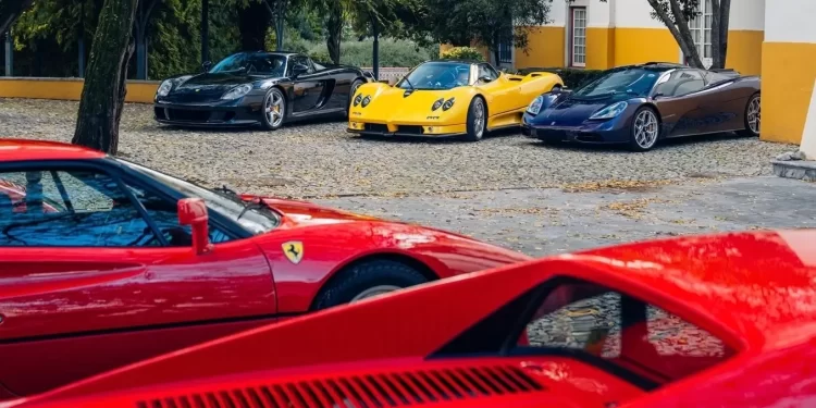 Evento no Alentejo só deixou entrar supercarros com caixa manual