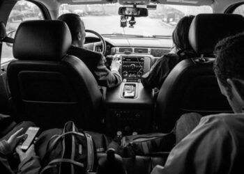 concessionarias-farao-conscientizacao-do-uso-do-celular-ao-volante-em-cotia