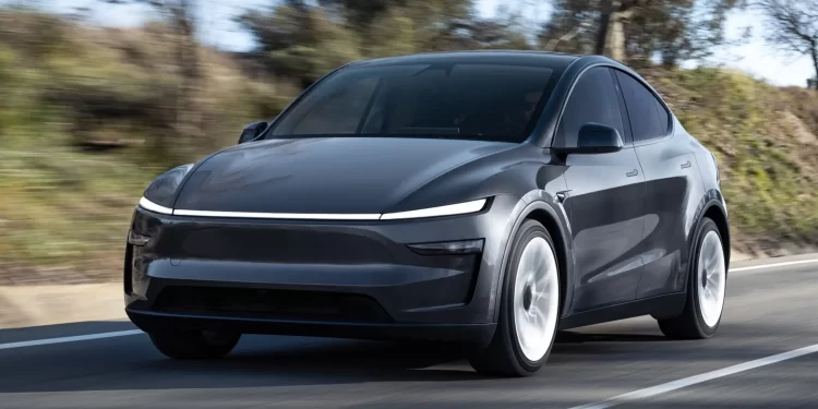 Comissão Europeia quer empresas a comprar elétricos e vai mudar as regras