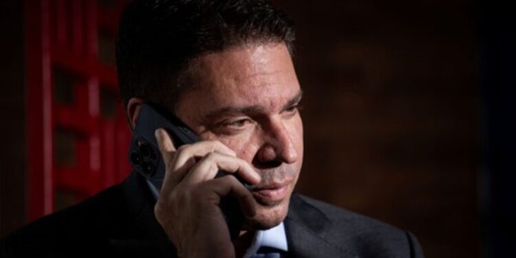 Ramagem pede que Câmara mantenha seu mandato e autorize voto remoto