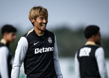 Treino do Sporting com um regresso