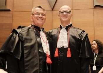 Desembargador Claudio de Mello Tavares toma posse da presidência do TRE-RJ