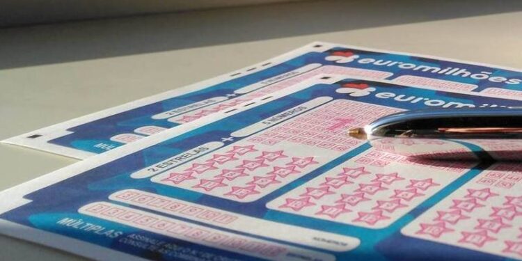 O último Euromilhões de 2025 tem como prémio 17 milhões de euros! Conheça aqui a chave vencedora