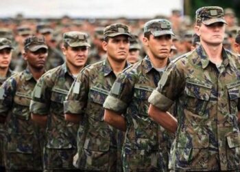 jovens-de-cotia-e-regiao,-nascidos-em-2008,-devem-fazer-o-alistamento-militar