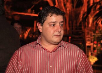 Novo pede ao STF apreensão do passaporte de Lulinha em apuração sobre fraudes no INSS