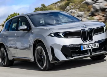 Conduzimos o BMW que vai definir o futuro da marca