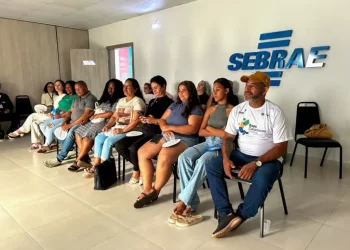 Parceria entre SEBRAE e SEMMA promove diálogo e valorização dos catadores em Cacoal