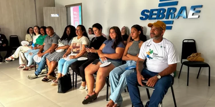 Parceria entre SEBRAE e SEMMA promove diálogo e valorização dos catadores em Cacoal