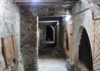 passagem-para-fugas-em-batalhas-no-seculo-passado-vira-museu-subterraneo-em-sp