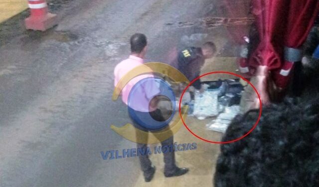 Passageira é presa com quase 10 kg de drogas em ônibus interestadual em Vilhena