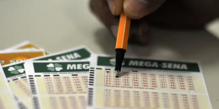 Mega-Sena, concurso 2.965: prêmio acumula e vai a R$ 102 milhões