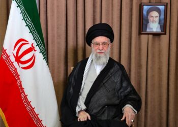 Irã atacará Israel em caso de intervenção militar dos EUA, diz governo