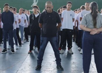 escolas-civico-militares-tem-inicio-de-aulas-na-regiao