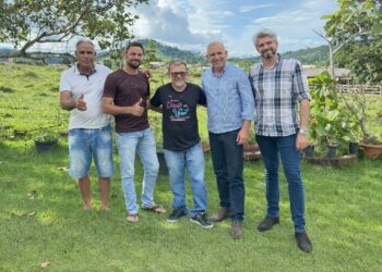 Ezequiel Neiva confirma liberação de recurso para aquisição de tubos metálicos em Governador Jorge Teixeira