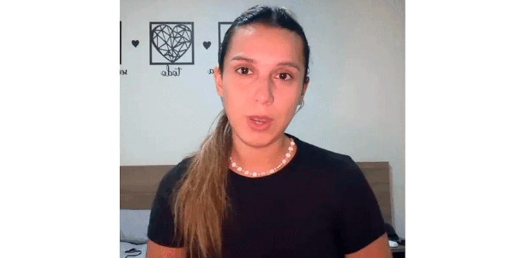 Justiça manda soltar turista argentina acusada de injúria racial