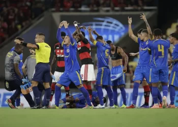 Sampaio Corrêa divulga vídeo de Alexandre e tranquiliza a torcida