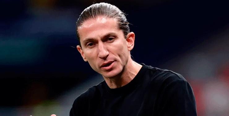 Flamengo ganha cinco reforços de peso e Filipe Luís muda cenário para duelo contra o Vitória