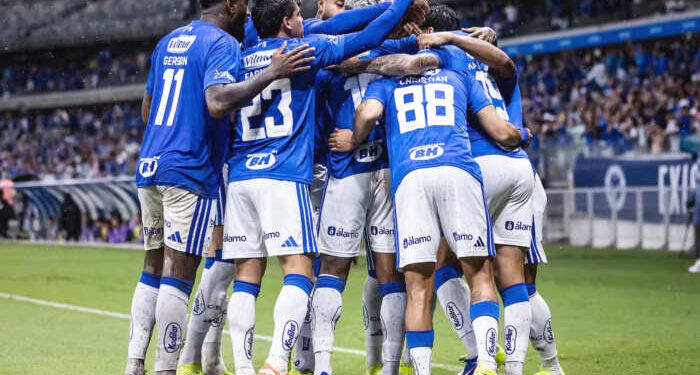 Análise: Cruzeiro vence chuva, pressão sobre Tite e clássico para acalmar ânimos