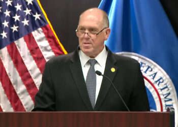 Operação do ICE em Minnesota é oficialmente encerrada após polêmica e mortes