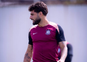 Últimas do Corinthians: lesão de Yuri, definição das quartas e vazamento de proposta