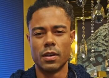 Participante do BBB diz que “o homem criou Deus” e produção corta a transmissão