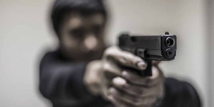 STJ vai julgar necessidade de perícia da arma para aumento da pena por roubo